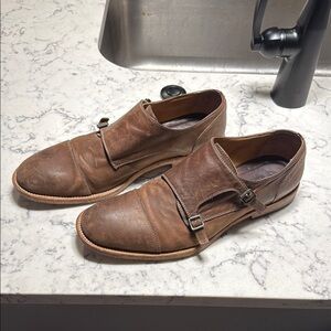 Brown Leather Oxfords with Vintage Appeal handmade in Italy. Brand is PeterNappi